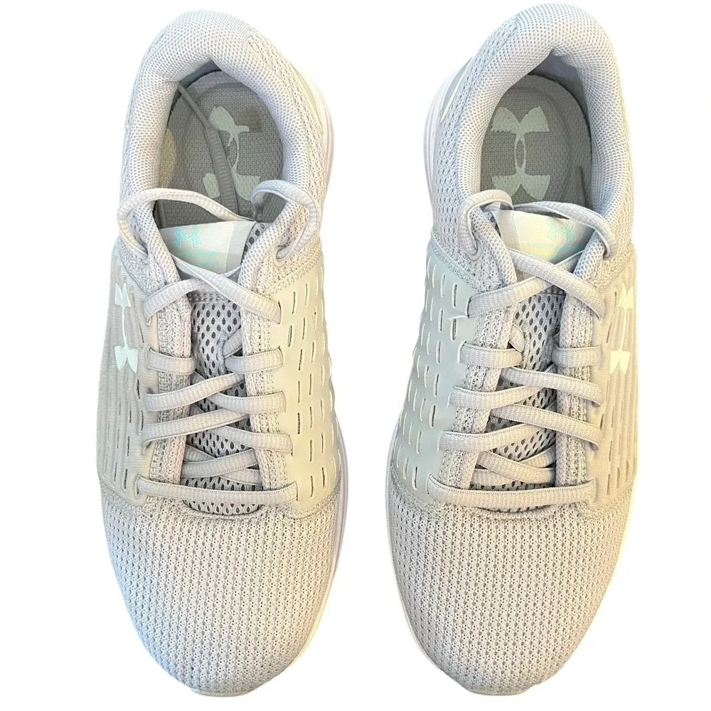 Under Armour Surge SE Womens Size 7 MintGreen Running Shoes Sneakers Jogging Gym